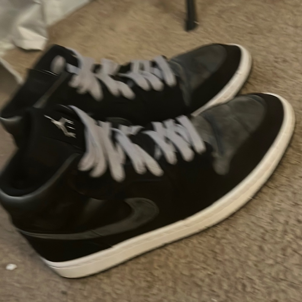 Jordan 1 mid nylon